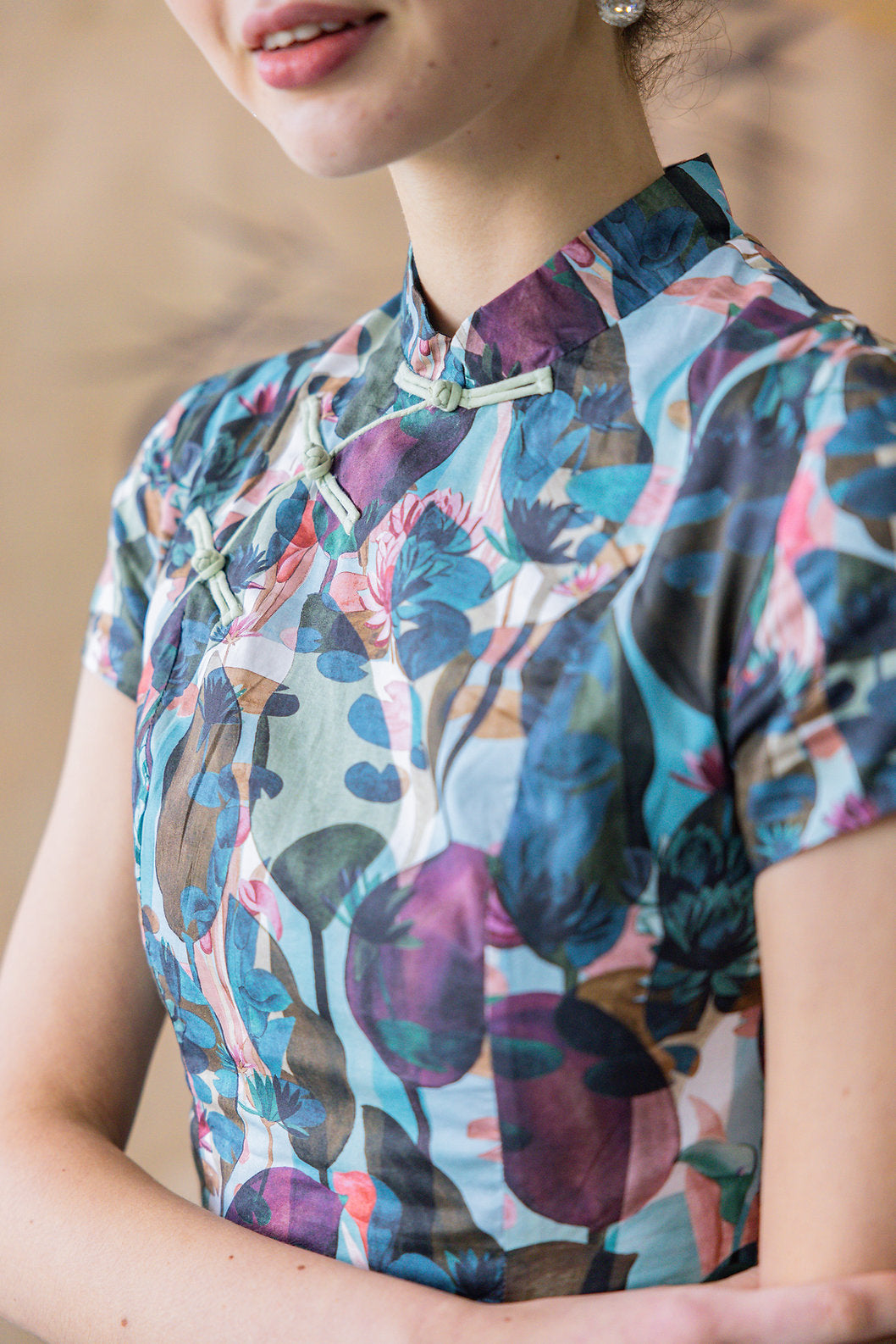 Lotus Cheongsam for ladies - Green