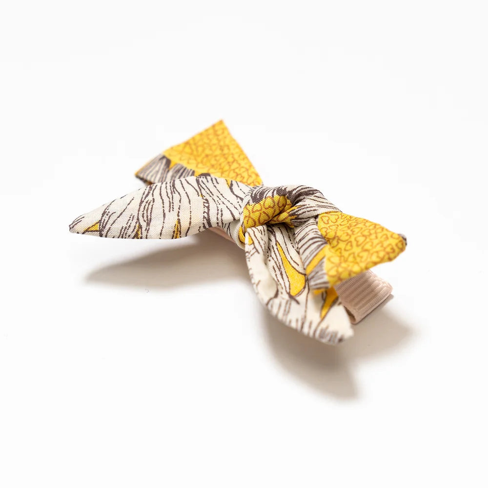 Bow hair clips