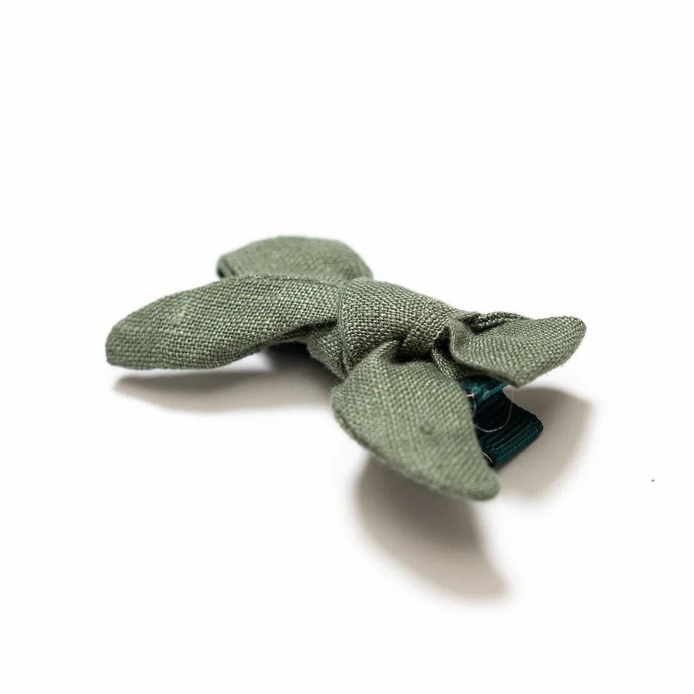 Bow hair clips