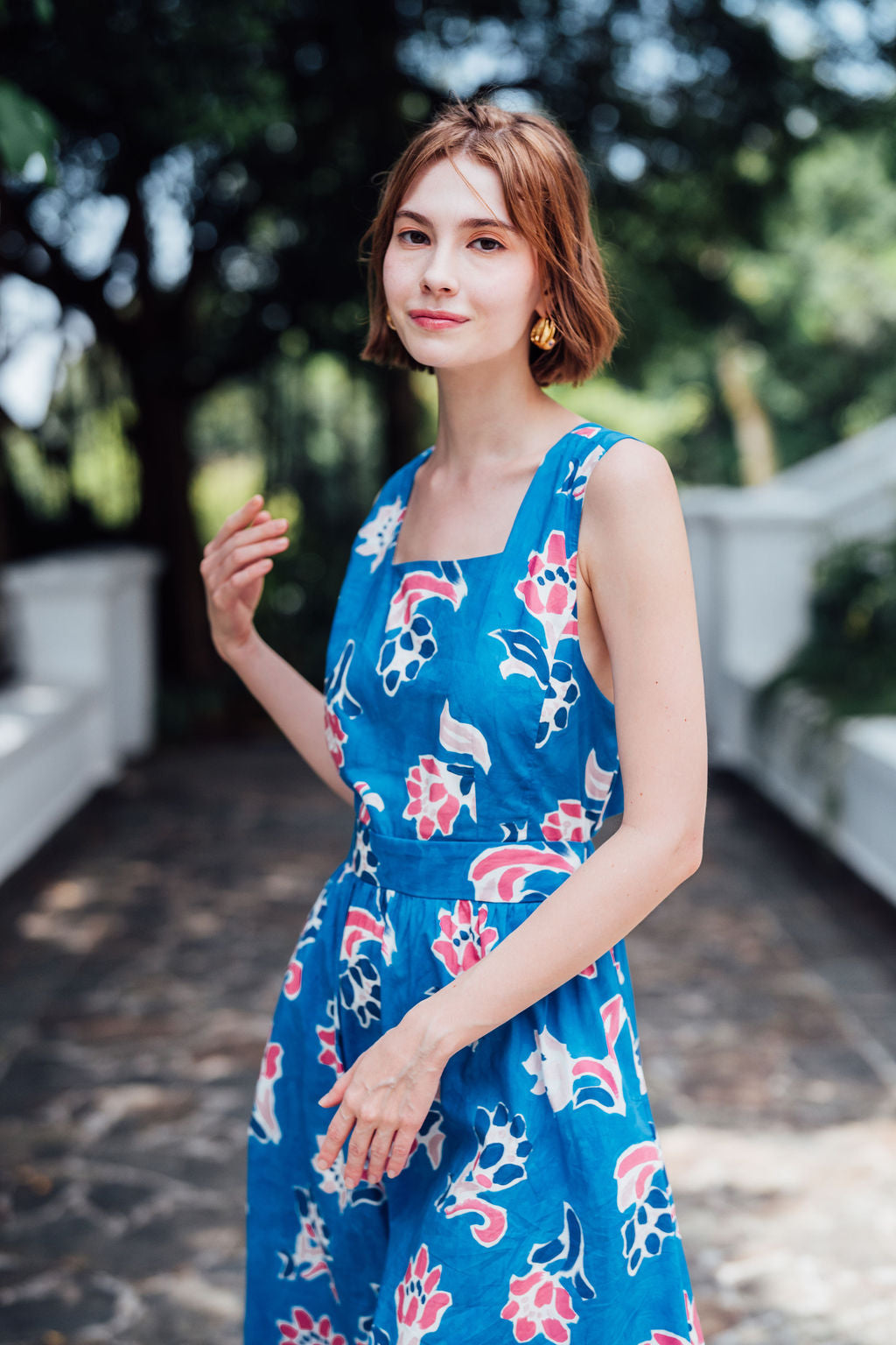 Fleur Mural Cross-Back Dress for Lady