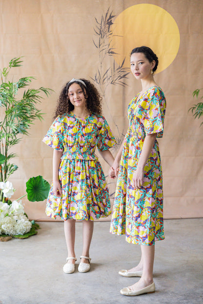 Penelope Dress for Ladies in Lindsay Legacy print