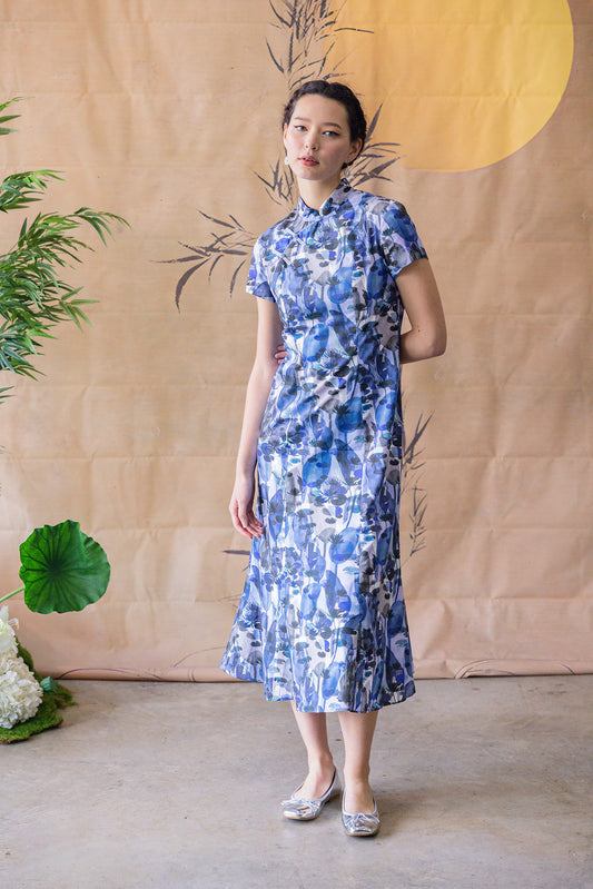 Lotus Cheongsam for ladies - Blue
