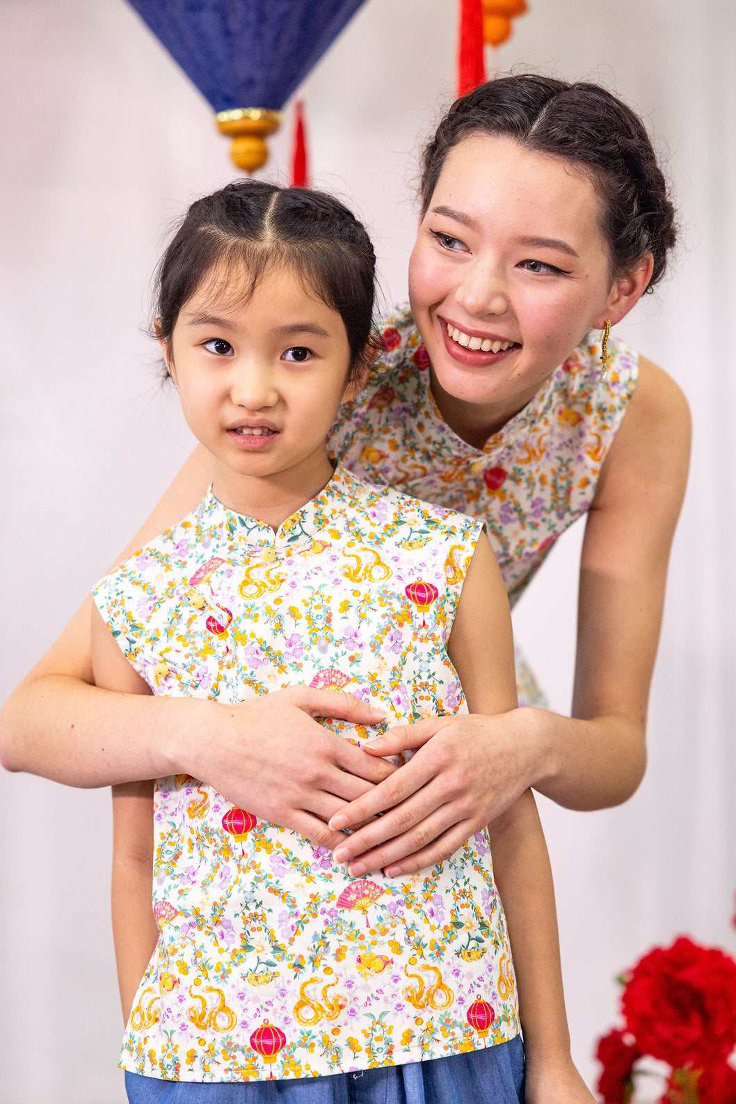 Snake! Snake! Mandarin Collar Ribbon Top for girls