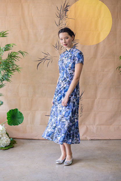 Lotus Cheongsam for ladies - Blue