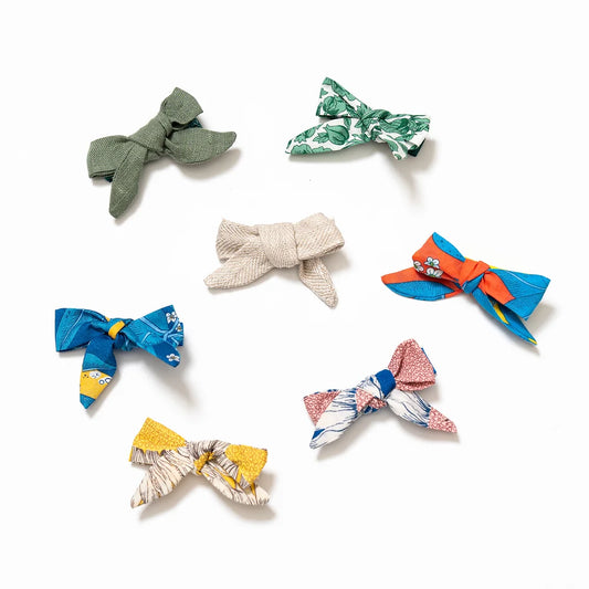 Bow hair clips