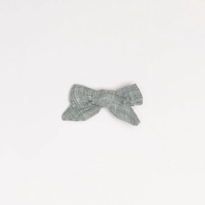 Bow hair clips