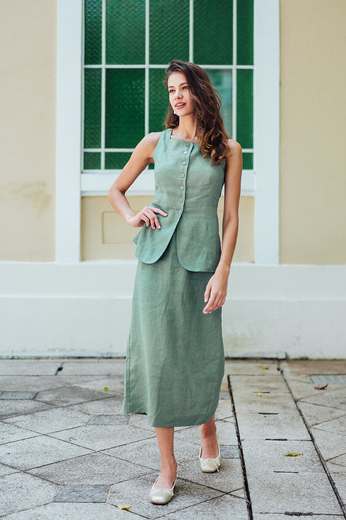 Charlotte vest and skirt set for Ladies in moss green linen