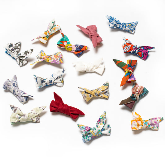 Bow hair clips