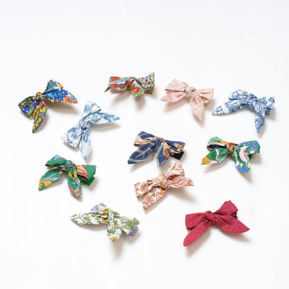 Bow hair clips