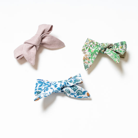 Bow hair clips