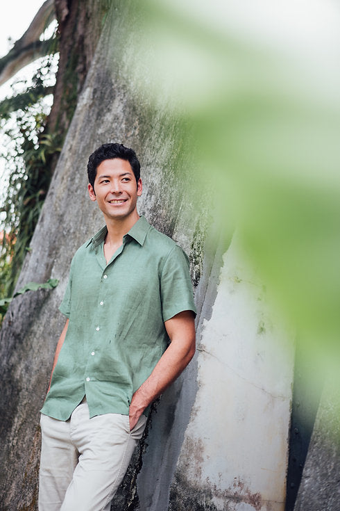 Sambourne Short Sleeve Shirt for Men in moss green linen