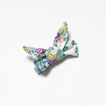 Bow hair clips